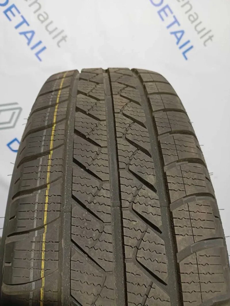 Всесезонна шина Goodyear Vector 4Seasons 215*75 R16 — фото 2