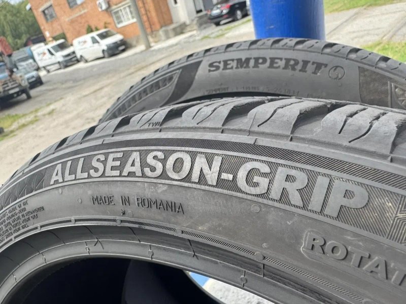 Всесезонні шини SEMPERIT 225/40 R18 — фото 6
