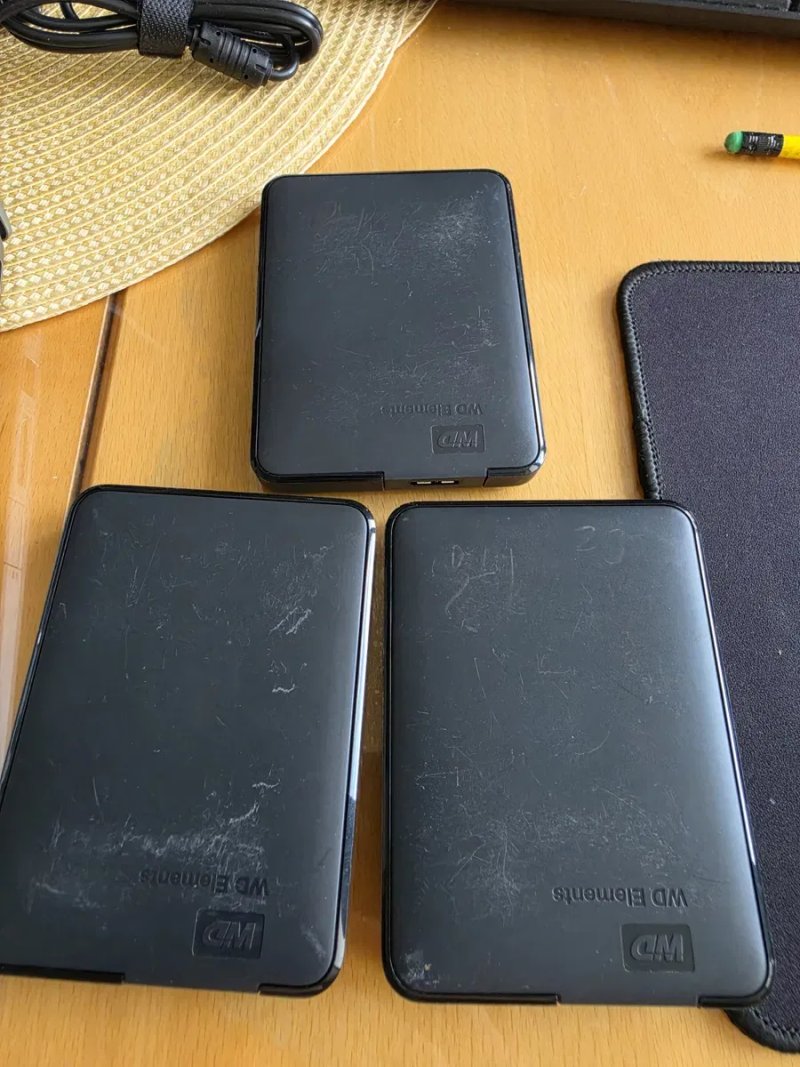 Wd Elements 1tb 1000gb диски hdd 2.5   зовнішній диск стан гарний смарти на фото майже нові — фото 7