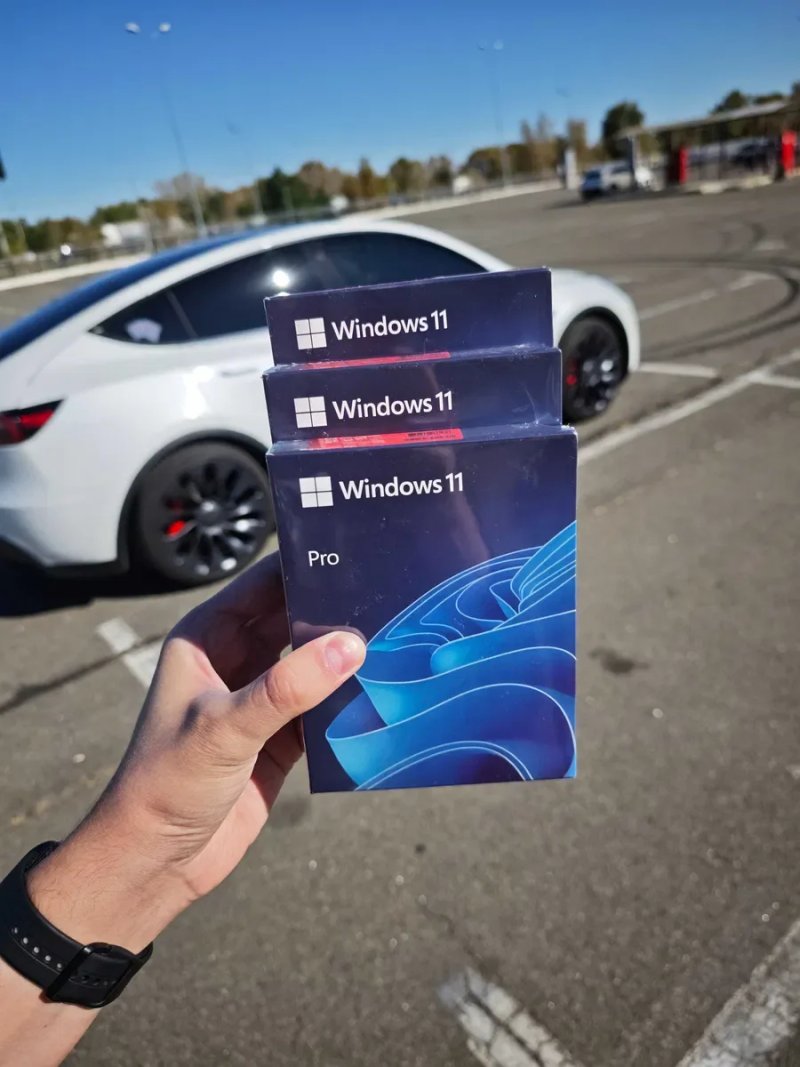 Windows 11 Pro BOX. Коробкова версія з США! Флешка+ключ. Офіційно! — фото 3