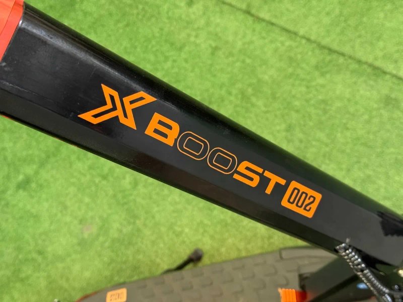 Xboost-002 1200W *2 мотори, Швидкий та потужний електросамокат, До 65 км/год / запас ходу до 50 км — фото 6