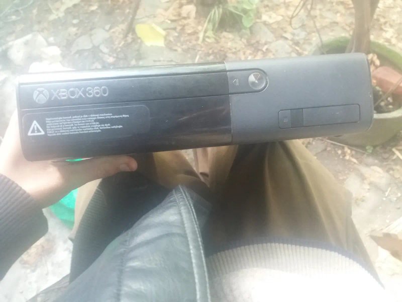 Xbox 360 E b/y Продам — фото 2
