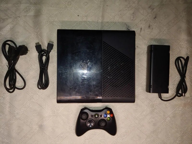 XBOX360E 500 gb ВаdАvаtаr Aurora  80 топ ігр — фото 2