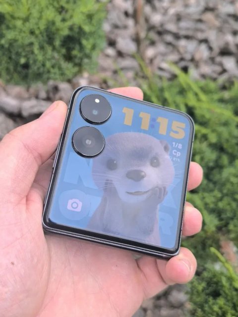 Xiaomi MIX Flip 12/512 ГБ — з нюансом по екрану