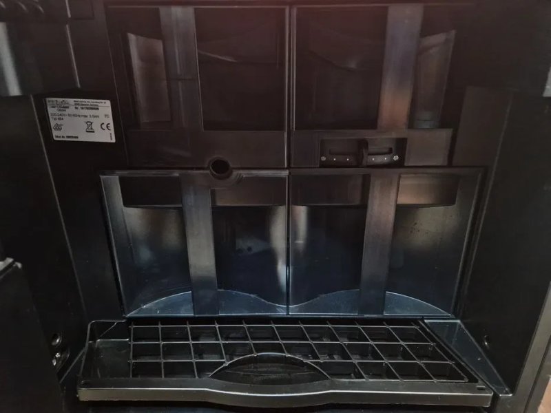 Як нова преміальна кавова машина Miele CVA6805 чорний  2018 CVA6800 — фото 7