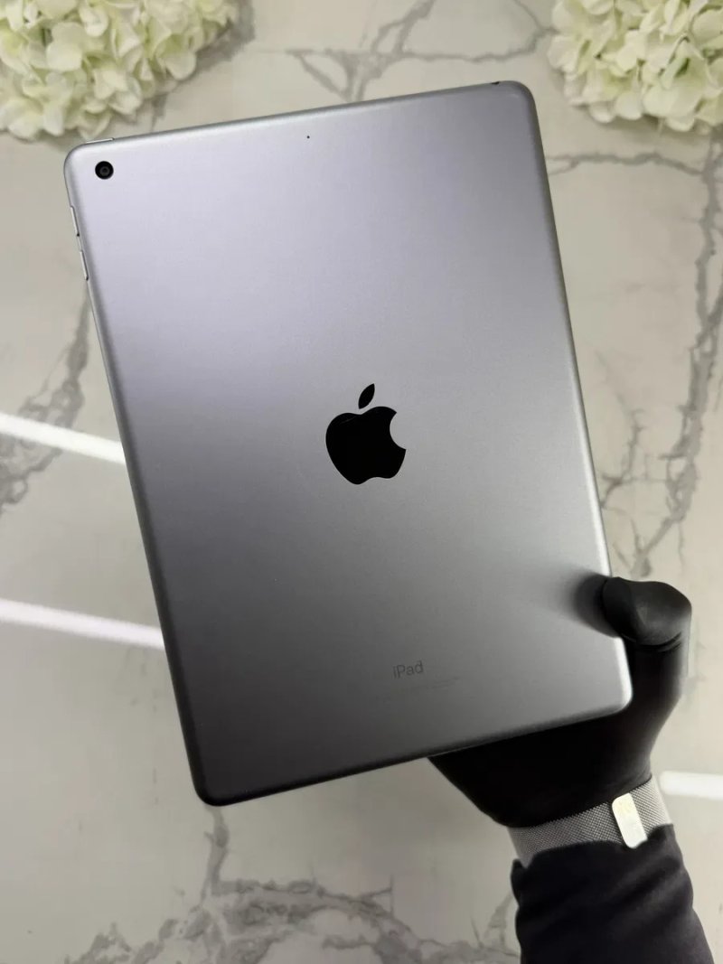 Як Новенький! iPad 6 128GB Wi-Fi Space Gray (Магазин Гарантія) — фото 5