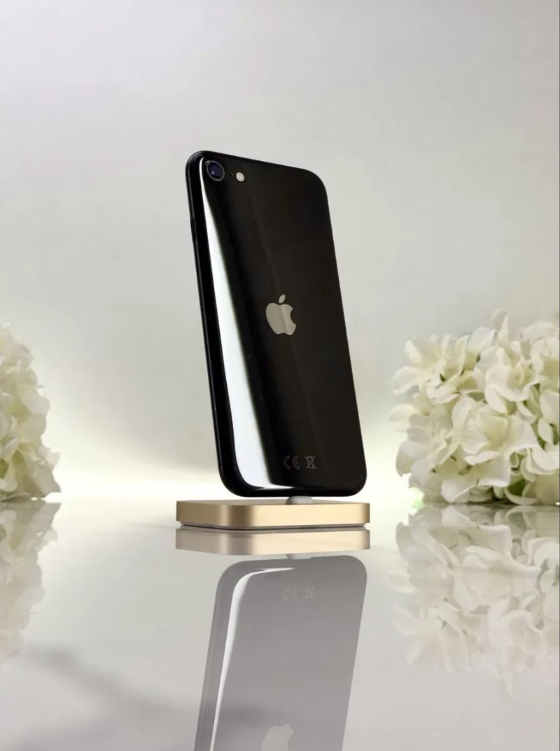 Як Новенький iPhone SE-2 128GB 96%АКБ Black (Магазин Гарантія) — фото 5