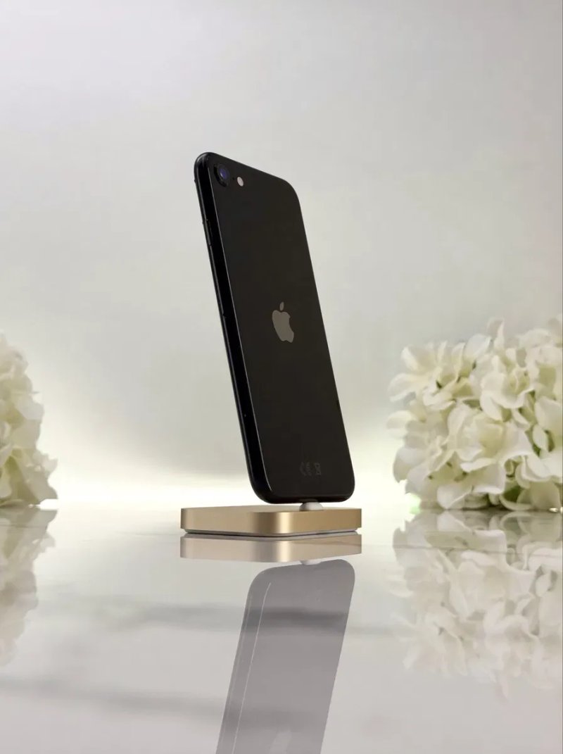 Як Новенький iPhone SE-2 128GB 96%АКБ Black (Магазин Гарантія) — фото 6