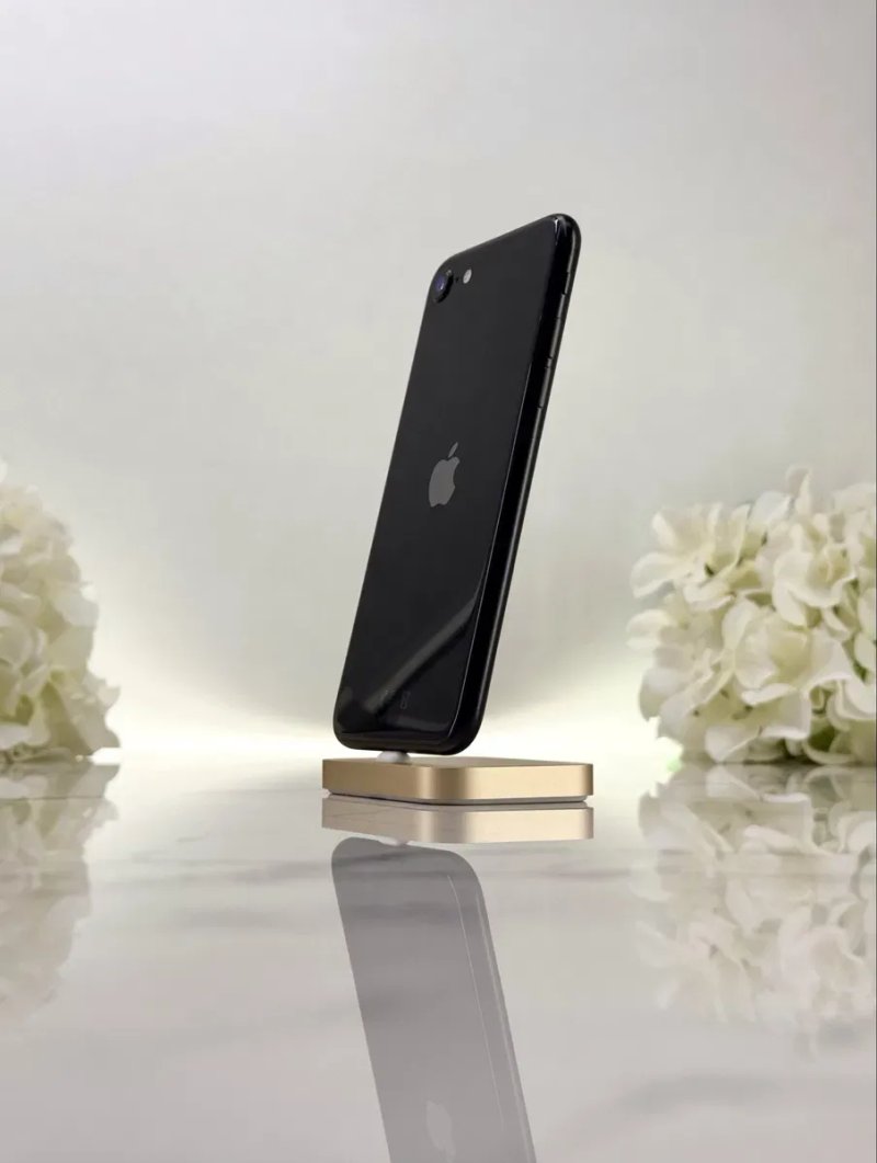 Як Новенький iPhone SE-2 128GB 96%АКБ Black (Магазин Гарантія) — фото 7