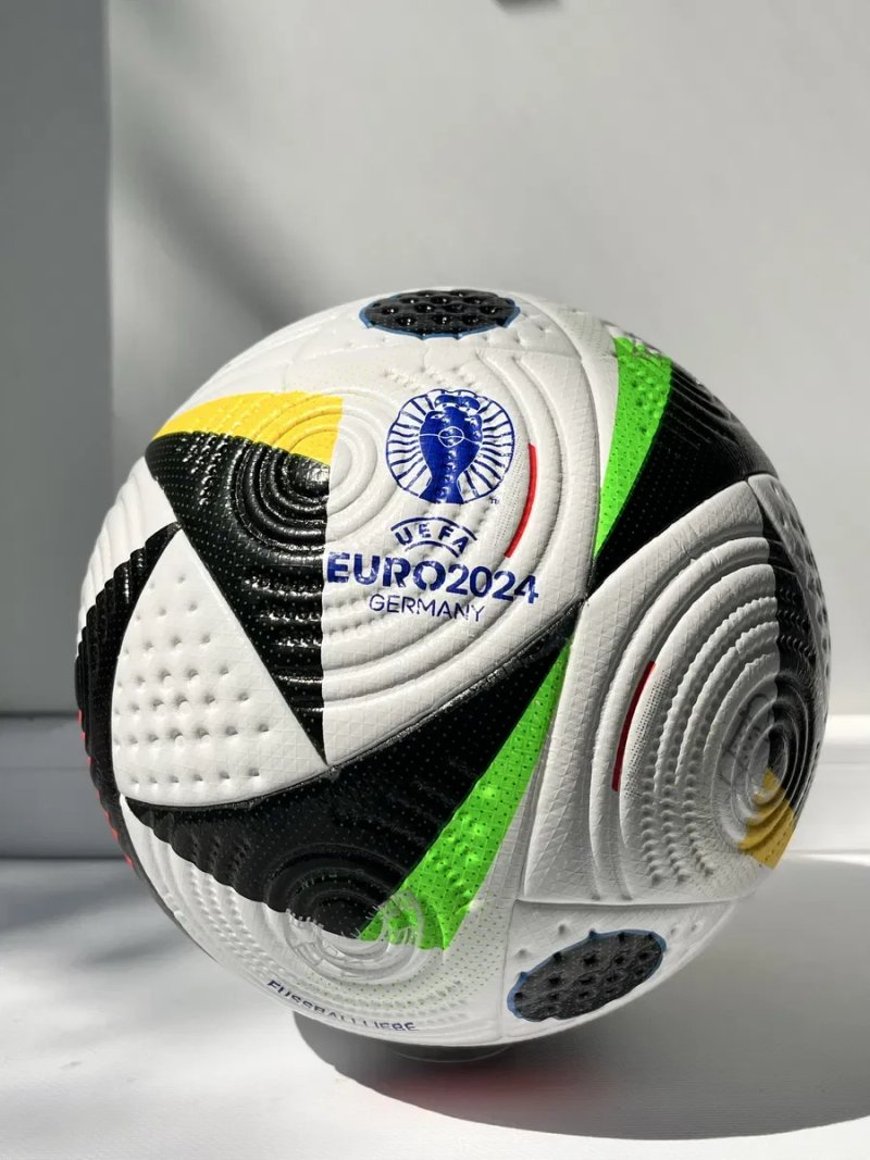 Якісний Футбольний Мʼяч EURO 2024 Germany. Розмір 5. Термошов — фото 6