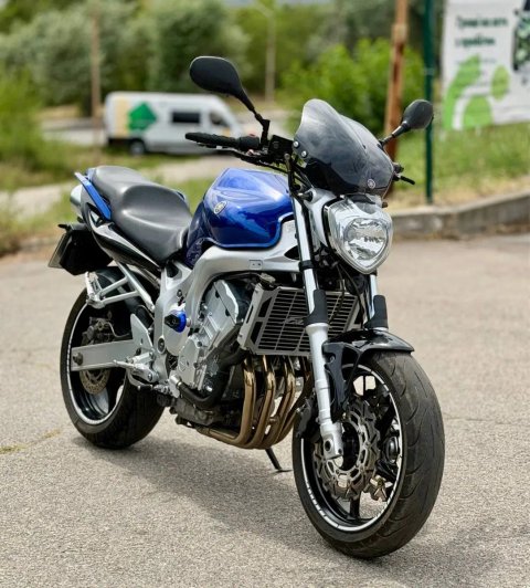 Yamaha FZ6 N 2004