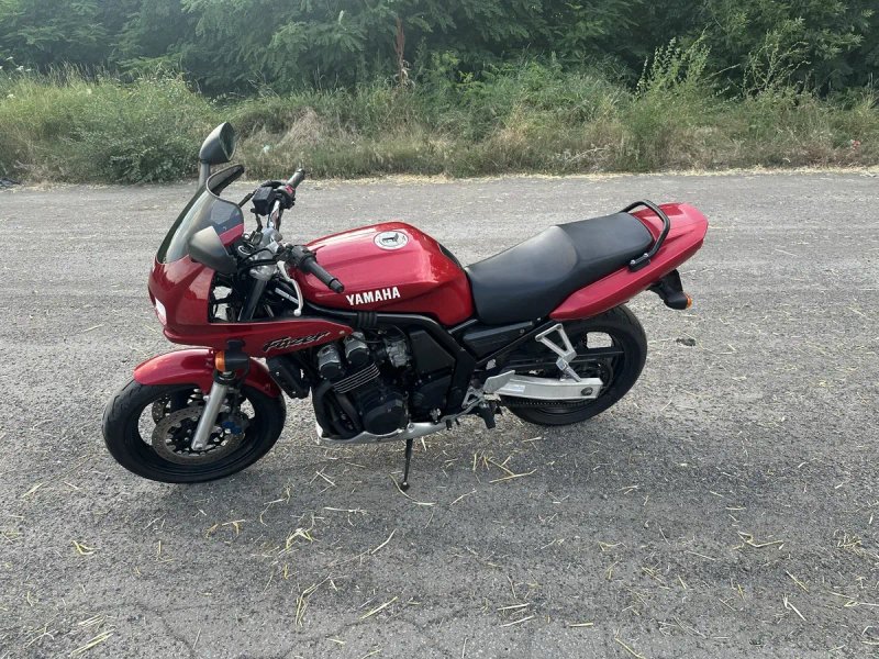 Yamaha FZS 600 гарний стан — фото 2