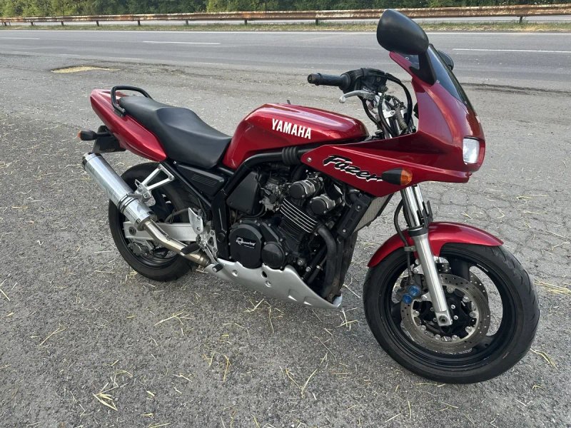 Yamaha FZS 600 гарний стан — фото 5
