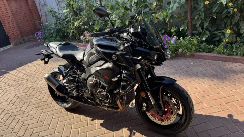 Yamaha MT-10 Ямаха з Японії