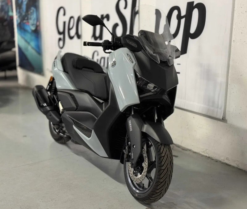 Yamaha X-Max Tech MAX 2025 — фото 2