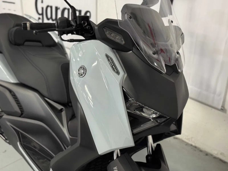 Yamaha X-Max Tech MAX 2025 — фото 5