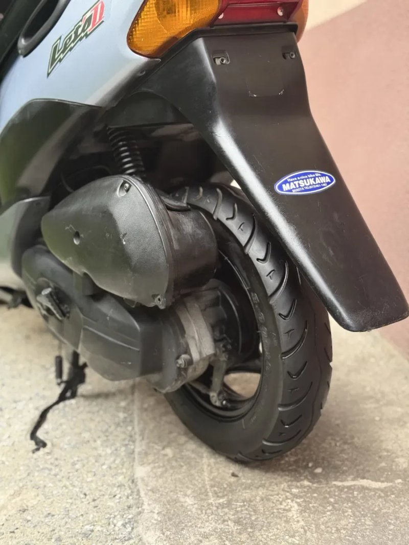 Японський мопед suzuki lets 2 бабочка скутер з контейнера — фото 7