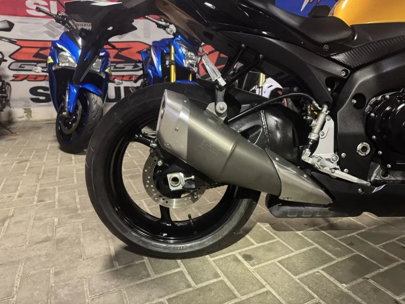 Японский мотоцикл Suzuki GSX-R750  2009г. — фото 6