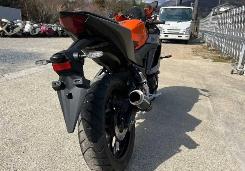 Японський Мотоцикл Yamaha YZF-R25 2022 в Арт мото Житомир — фото 6