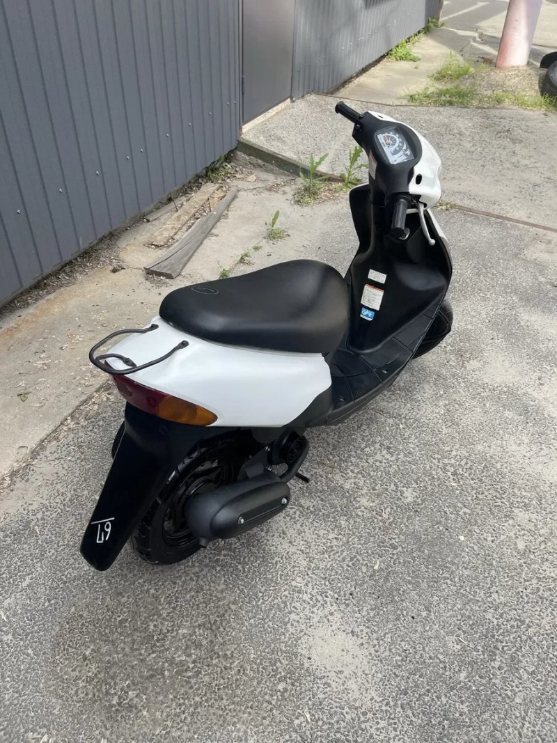 Японський скутер Suzuki Lets 2 (Бабочка) — фото 6