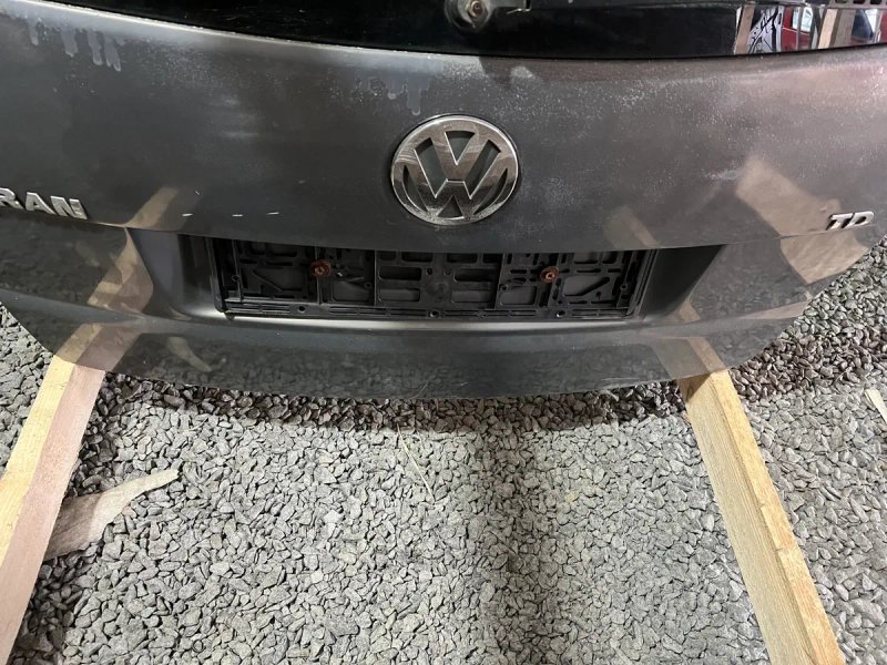 Задня ляда кришка багажника кляпа Volkswagen Touran Туран — фото 6
