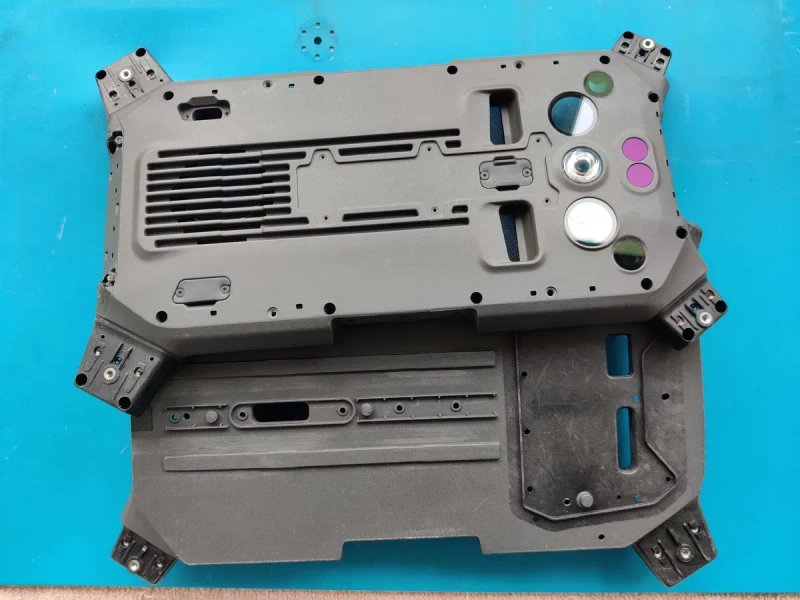 Запчастини корпусу DJI Matrice 300 Frame Cover дві нижні частини — фото 2