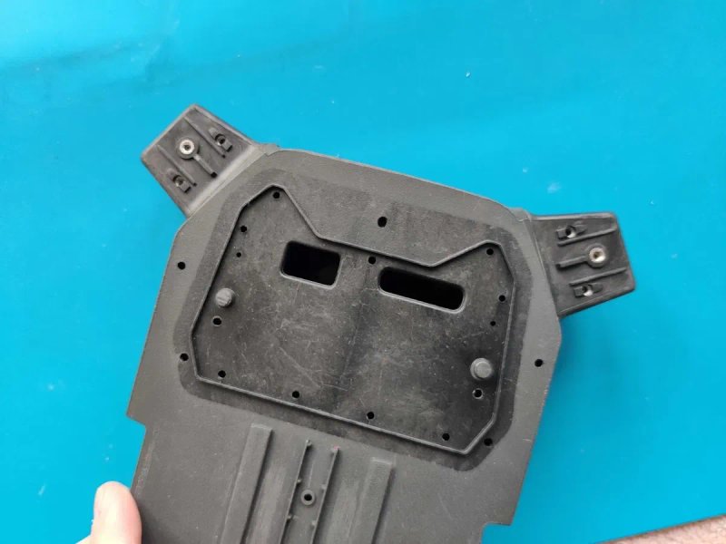 Запчастини корпусу DJI Matrice 300 Frame Cover дві нижні частини — фото 3