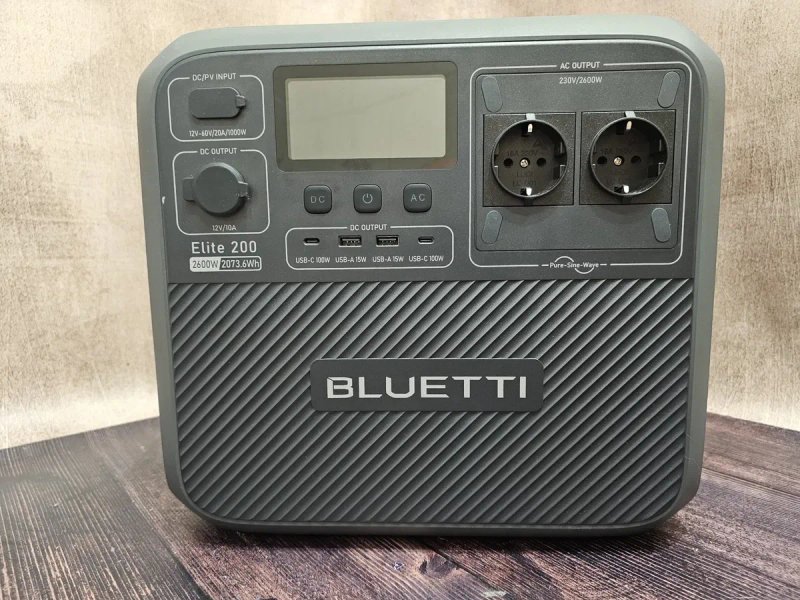 Зарядна станція BLUETTI Elite 200 V2 легке б/в з гарантією — фото 3