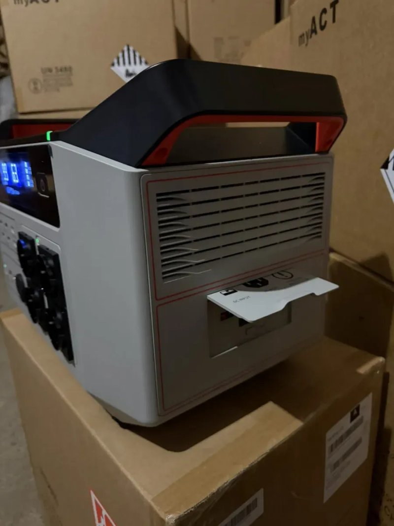 Зарядна станція MYACT AP2002 2000W, Ємність 1872 Вт/г — фото 5