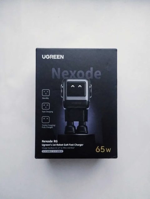 .Зарядное устройство EU Ugreen Robot GaN Fast Charger 65W Uno CD361 Nexode USB+2xUSB-C Запечатанное Новое