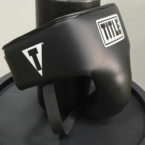 Защита паха TITLE Boxing Deluxe Groin Protector Plus 2.0 для боксу