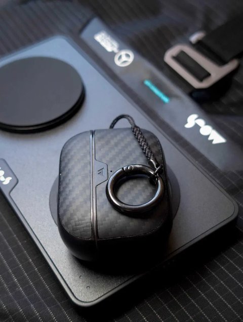 Защитный кейс "Mous" Aramid Fibre к наушникам Apple AirPods Pro 1 и 2