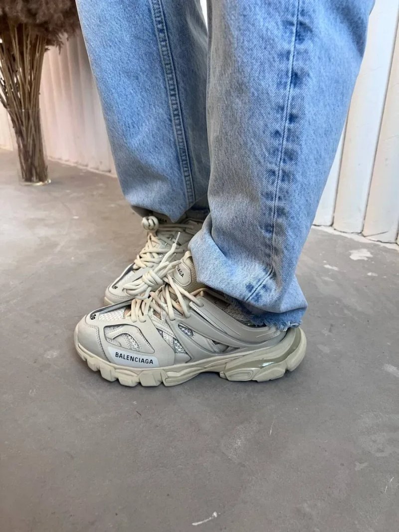 Женские кроссовки Balenciaga Track beige / Баленсиага трак бежевые 36 37 38 39 40 — фото 6