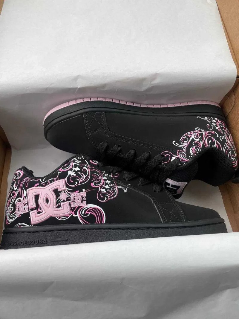 Женские кроссовки DC Shoes Court Graffik "Black/Pink" Размеры 36-41 — фото 2