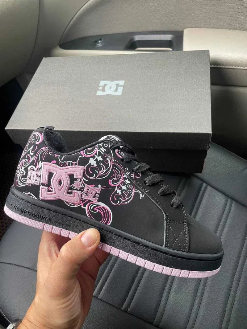 Женские кроссовки DC Shoes Court Graffik "Black/Pink" Размеры 36-41 — фото 5