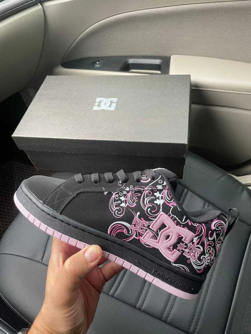 Женские кроссовки DC Shoes Court Graffik "Black/Pink" Размеры 36-41 — фото 6