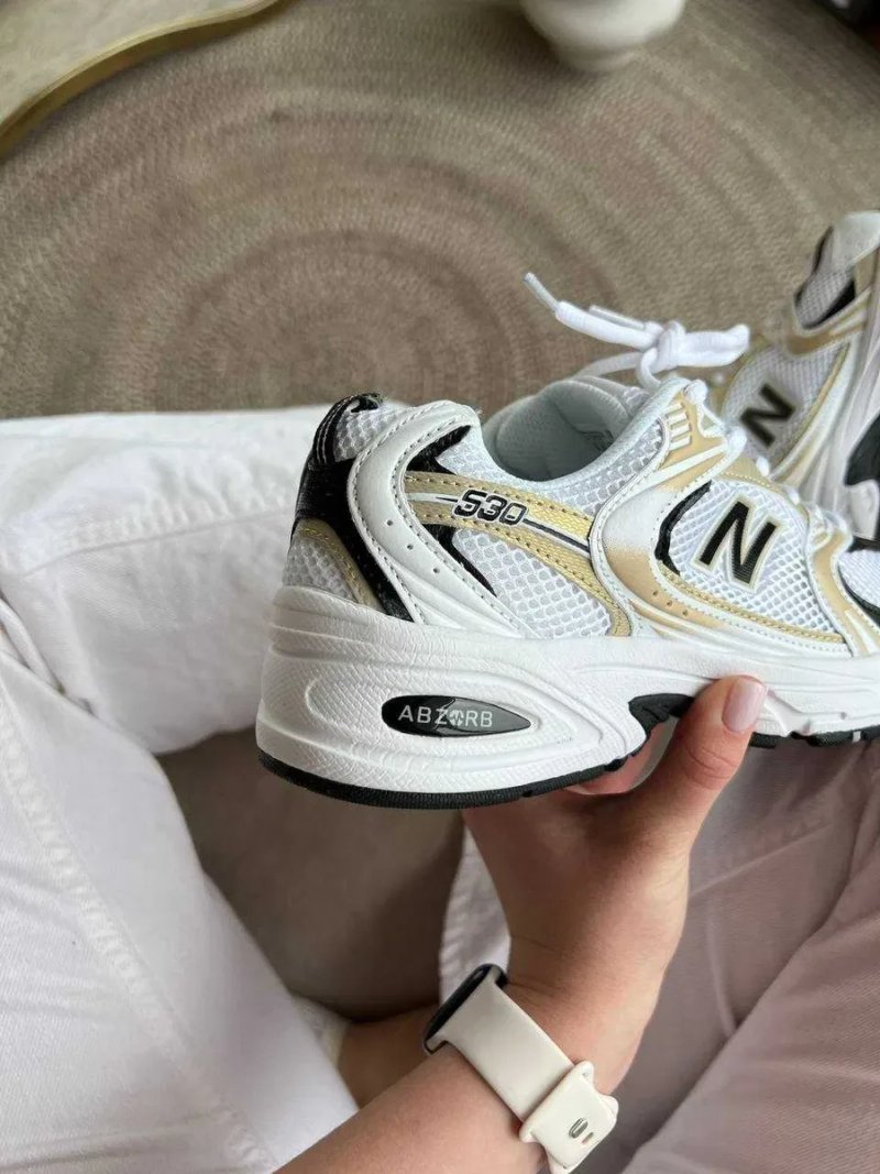 Женские кроссовки New Balance 530 White Gold Black Premium / Нью Беленс белые золотистые 37 38 39 40 — фото 6