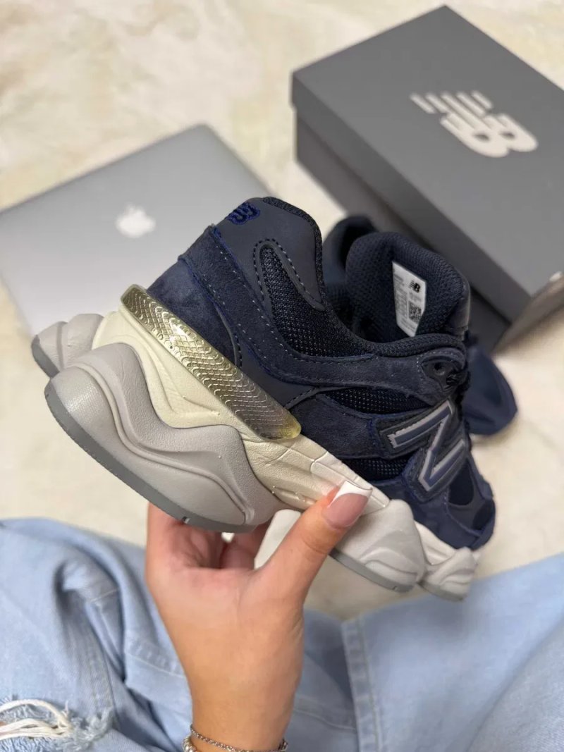 Женские кроссовки New Balance 9060 "Navy" Размеры 36-40 — фото 3