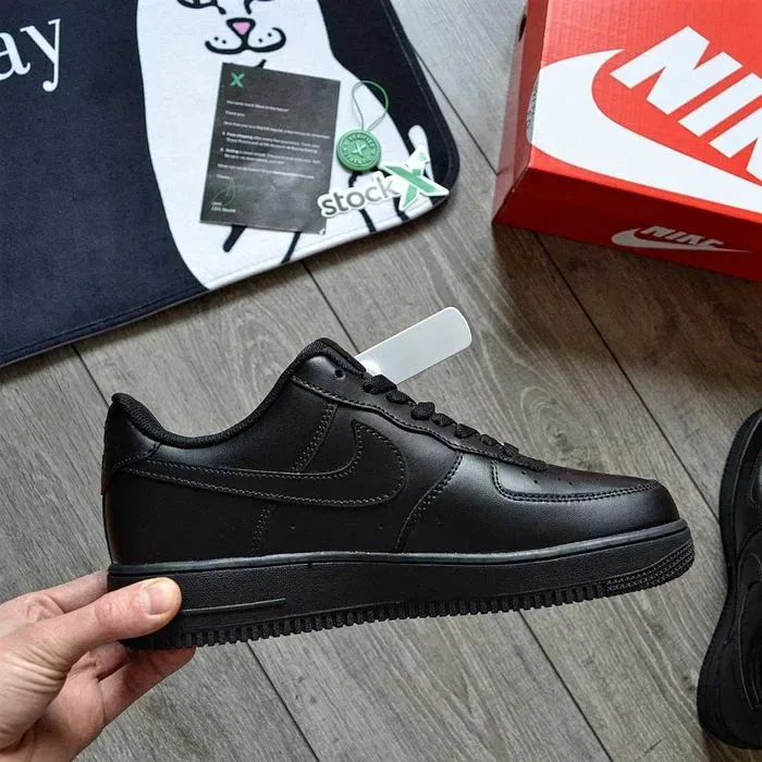 Женские кроссовки Nike Air Force 1 Low 'Black' Premium. Размеры 36-40 — фото 8