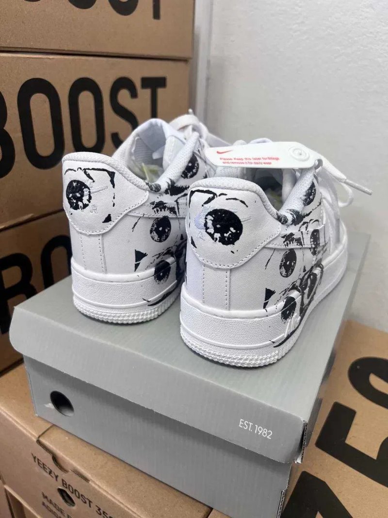 Женские кроссовки Nike Air Force 1 Low х Comme des Garçons Supreme — фото 3