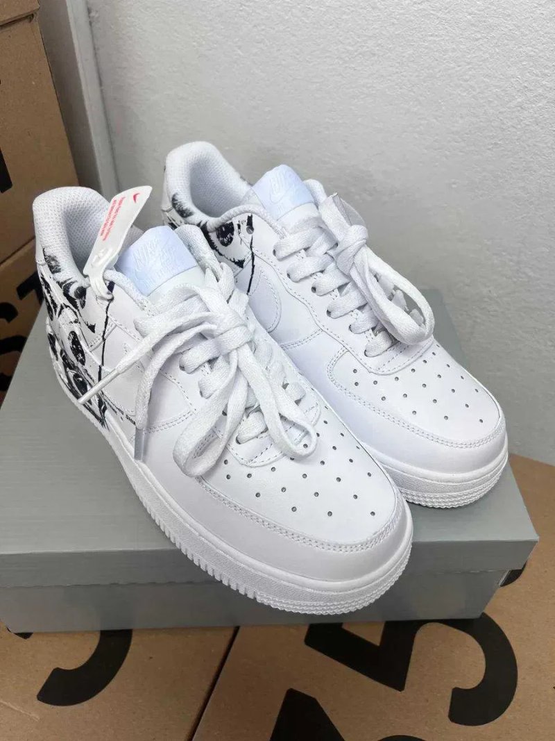 Женские кроссовки Nike Air Force 1 Low х Comme des Garçons Supreme — фото 5