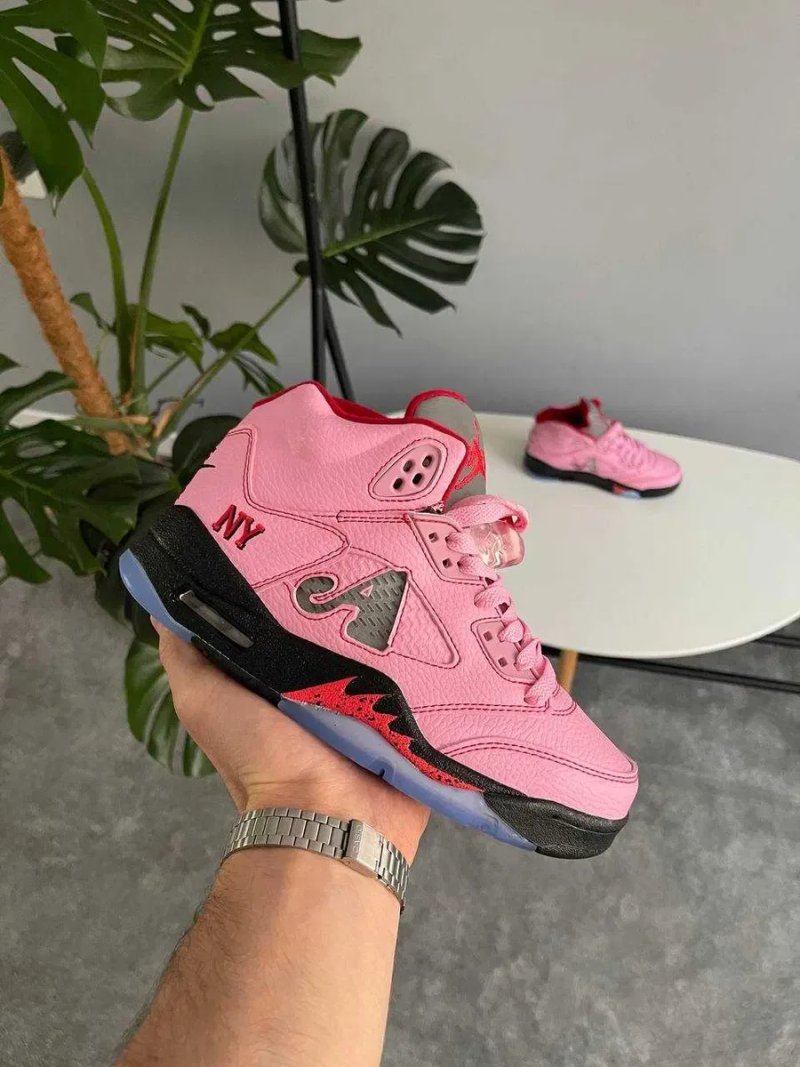 Женские кроссовки Nike Air Jordan 5 Retro Awake NY Arctic Pink. 36-41 — фото 2