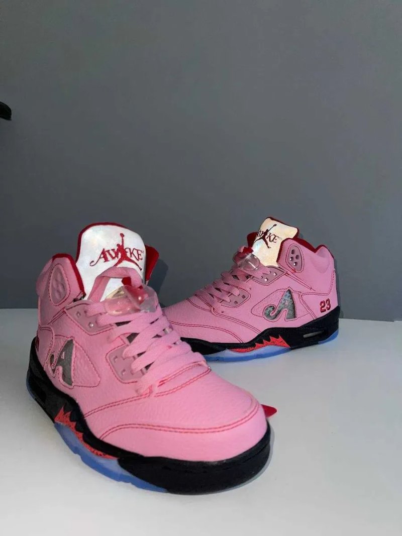 Женские кроссовки Nike Air Jordan 5 Retro Awake NY Arctic Pink. 36-41 — фото 3
