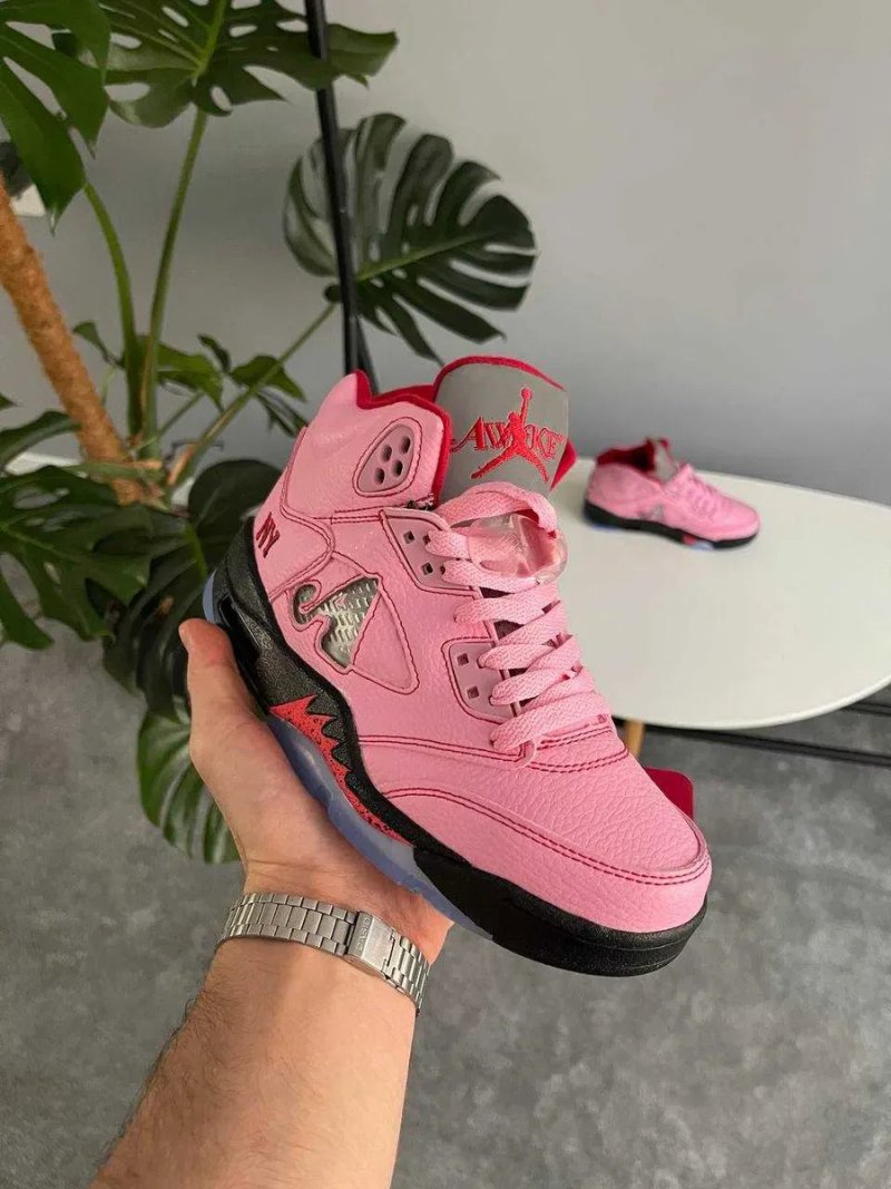 Женские кроссовки Nike Air Jordan 5 Retro Awake NY Arctic Pink. 36-41 — фото 7