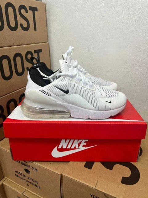 Женские кроссовки Nike Air Max 270 white / Найк Аир Макс 270 белые 36 37 38 39 40