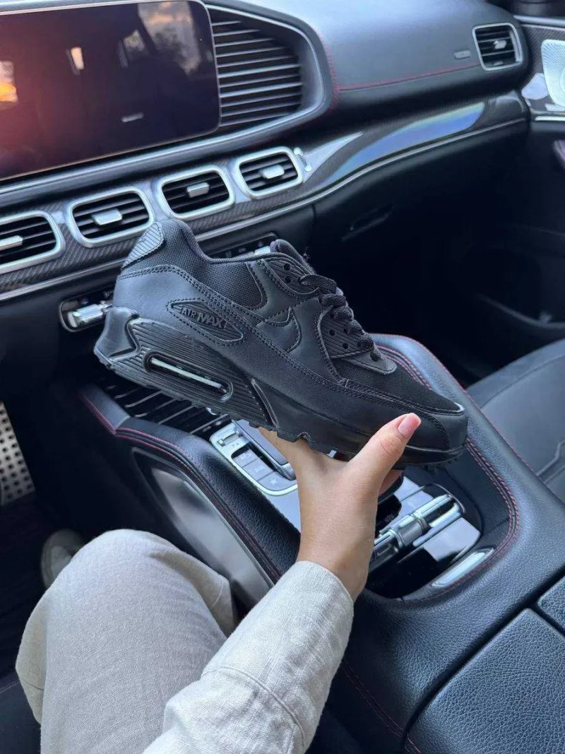 Женские кроссовки Nike Air Max 90 Triple "Black" Размеры 36-40 — фото 2