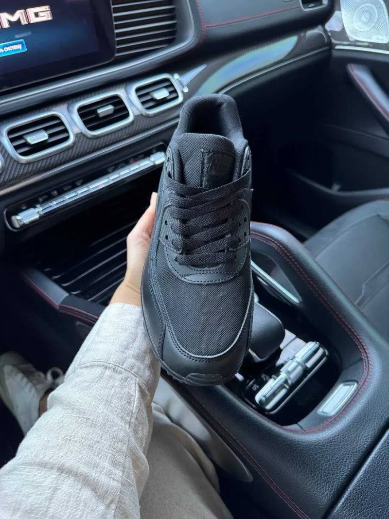 Женские кроссовки Nike Air Max 90 Triple "Black" Размеры 36-40 — фото 7