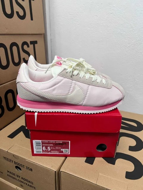 Женские кроссовки Nike Cortez Light Soft Pink / Найк Кортез розовые 36 37 38 39 40