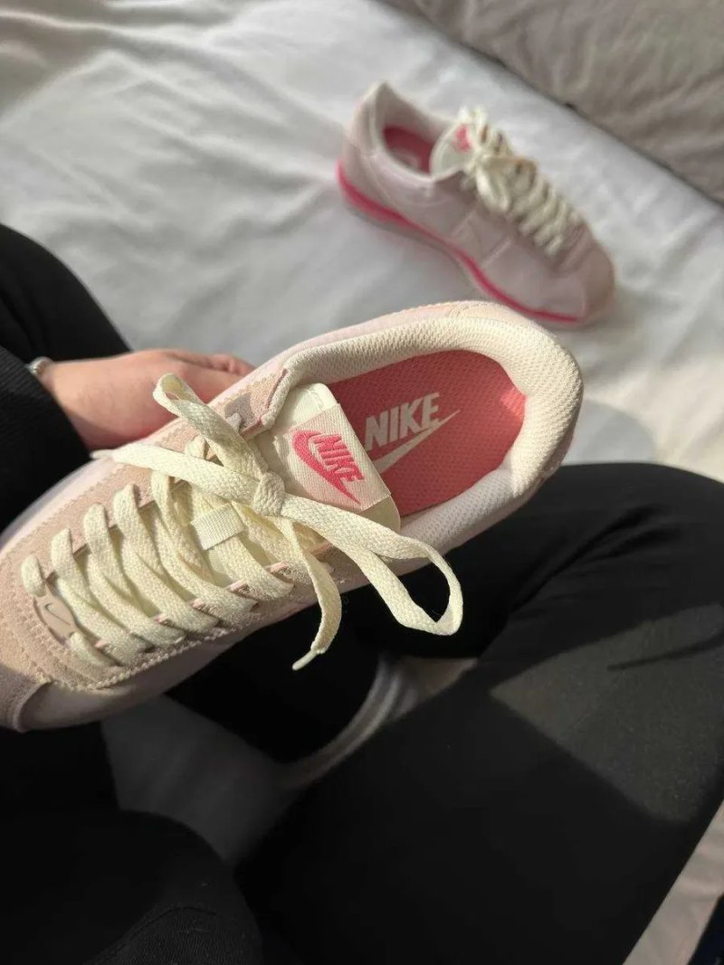 Женские кроссовки Nike Cortez Light Soft Pink / Найк Кортез розовые 36 37 38 39 40 — фото 8