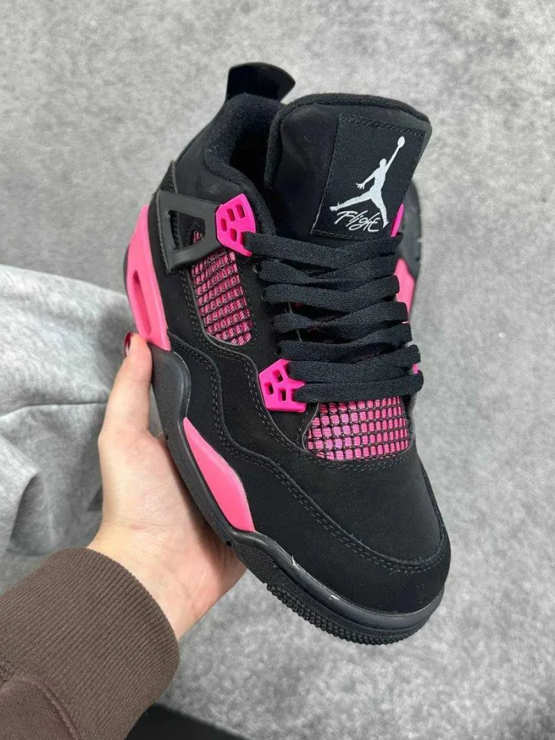 Женские кроссовки Nike Jordan 4 "Black Pink" Размеры 36-41 — фото 2